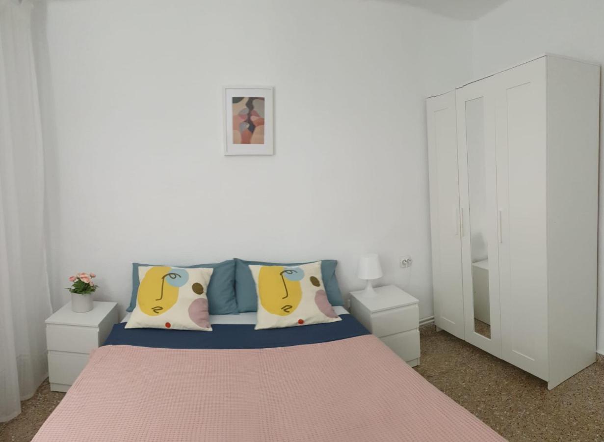 Apartment For 6 People. Valencia Ngoại thất bức ảnh